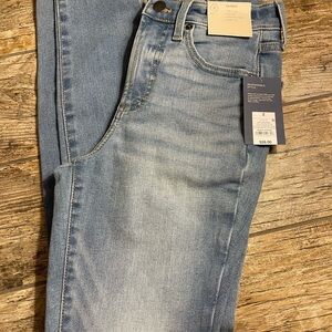 Women’s Light Blue Jeans